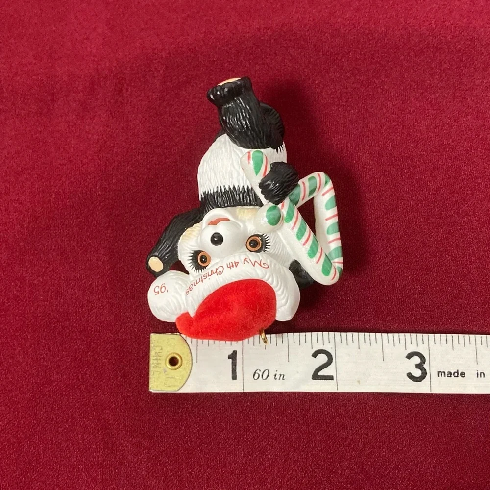 💚 Vintage Hallmark Keepsake ornament Child’s Fourth Christmas 1995 Teddy Bear